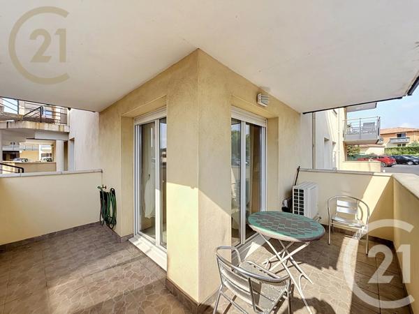 Appartement F3 à vendre  3 pièces - 53,06 m 2   FRONTIGNAN  - 34