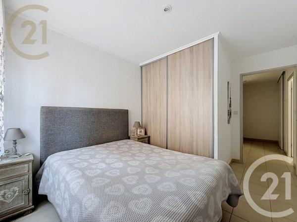Appartement F3 à vendre  3 pièces - 53,06 m 2   FRONTIGNAN  - 34