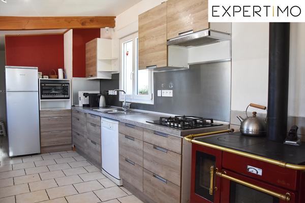 Servant (63560) Maison avec vue splendide, 106m² sur 2462 m² de terrain