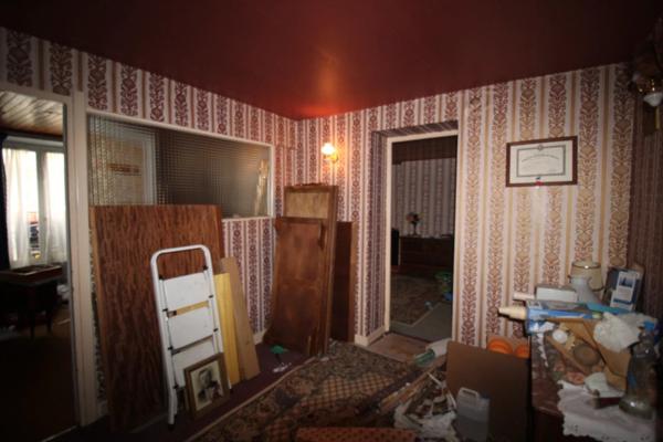 Vente                                                      Maison de ville
                        
                     5 pièces                      120 m2                     à Issoire
