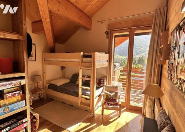 AURON, proche des pistes, superbe Penthouse de 110 m² double garage 