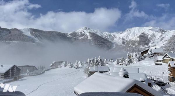 AURON, proche des pistes, superbe Penthouse de 110 m² double garage 