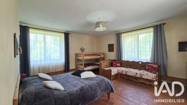 Maison à vendre 9 pièces 460 m² Sallanches