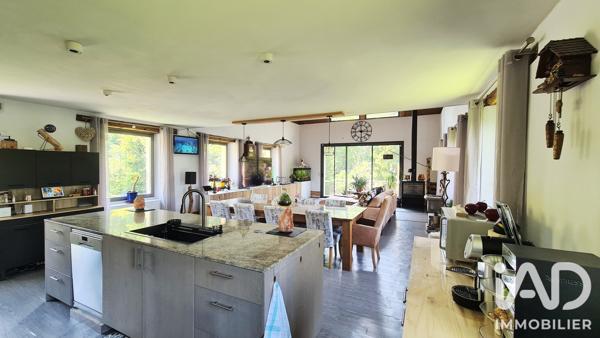 Maison à vendre 9 pièces 460 m² Sallanches