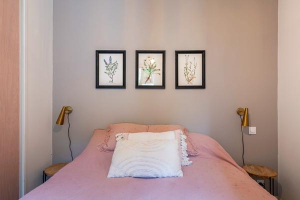 La maison contemporaine et sa dépendance aménagée