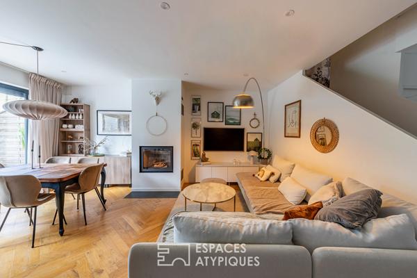 La maison contemporaine et sa dépendance aménagée