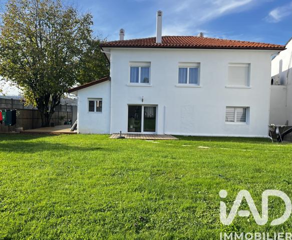 Maison à vendre 4 pièces 137 m² Lormont