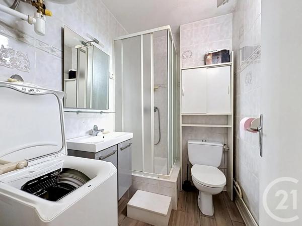 Appartement Studio à vendre  1 pièce - 23,77 m 2   AMELIE LES BAINS PALALDA  - 66