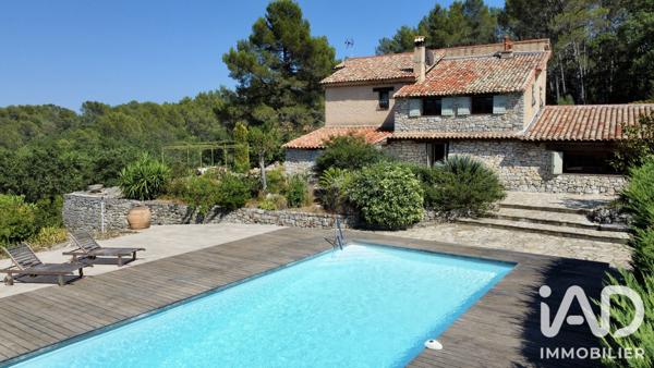 Maison à vendre 9 pièces 200 m² Tourrettes