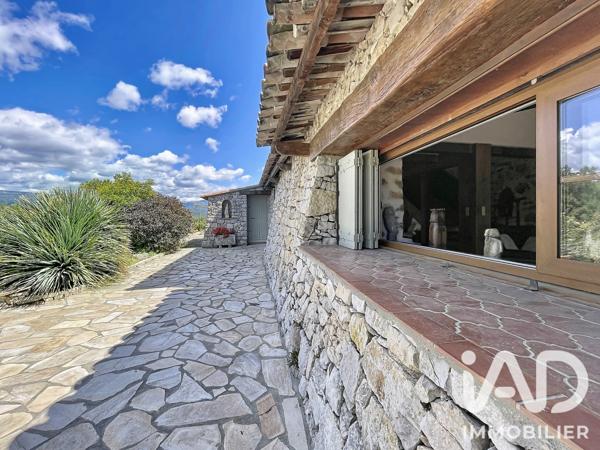 Maison à vendre 9 pièces 200 m² Tourrettes