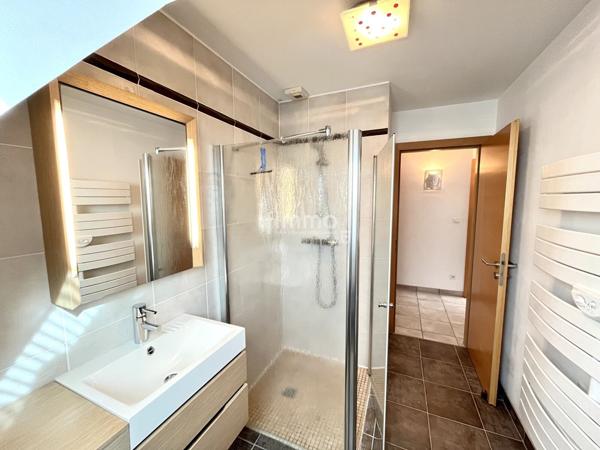 Maison d'exception de 231m² 8 Pièces sur 8 ares 68