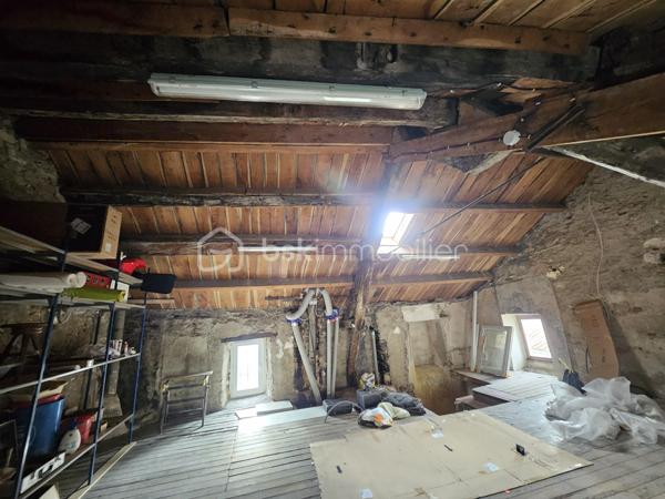 Maison de village de 214 m²