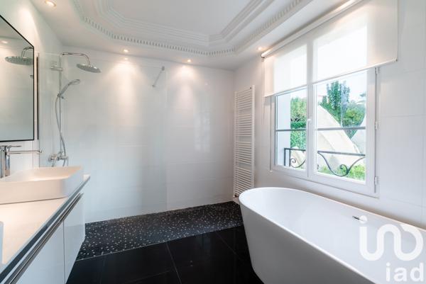 Maison à vendre 8 pièces 252 m² Isle