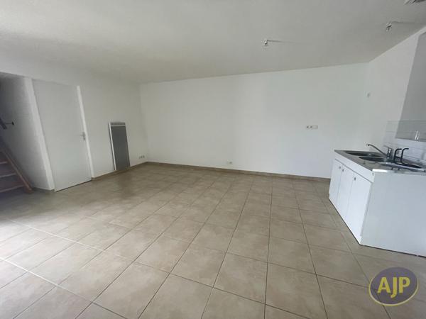 Appartement à louer Blain : 3 pièces, 55m² avec 2 chambre(s) à 670€ - AJP Immobilier Blain