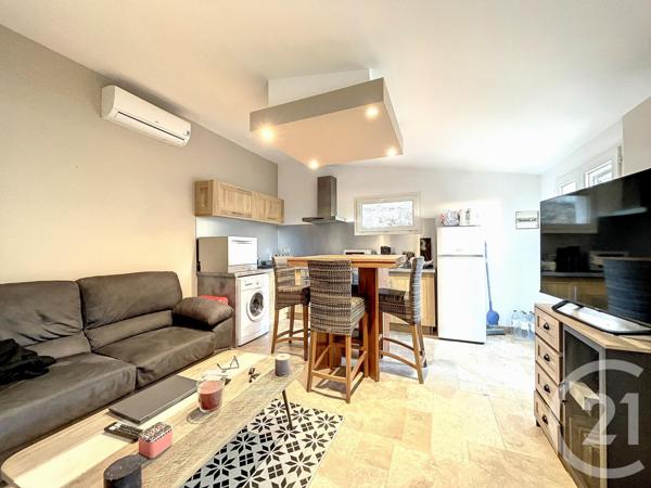 Maison à vendre  9 pièces - 230 m2 MONCALE - 202