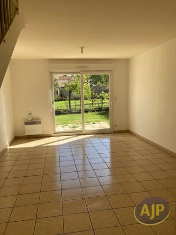 Vente maison Montpouillan : 128 000 € - AJP Immobilier Le Bouscat