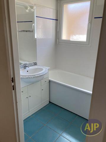 Vente maison Montpouillan : 128 000 € - AJP Immobilier Le Bouscat