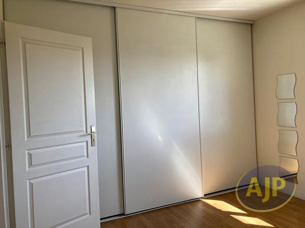 Vente maison Montpouillan : 128 000 € - AJP Immobilier Le Bouscat
