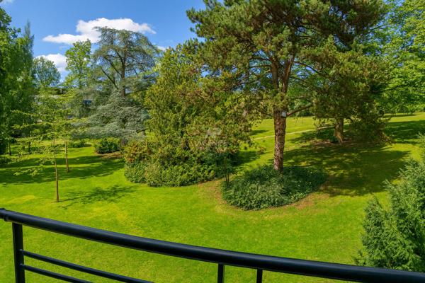 SEVRES RIVE GAUCHE - APPARTEMENT DE CHARME €449 000 ** - Référence 611-S