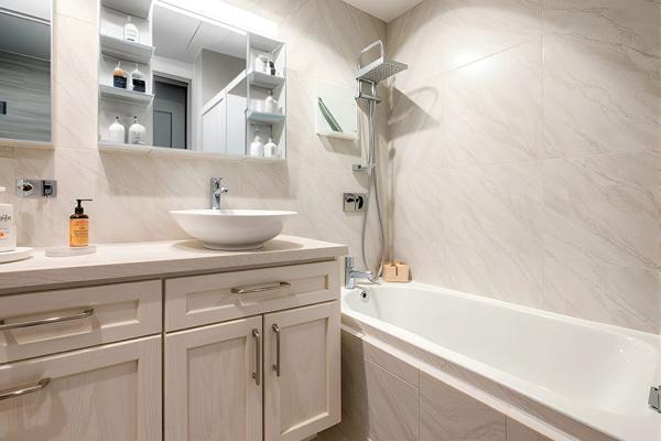 Dernier étage ? 3 pièces lumineux avec balcon à Colombes