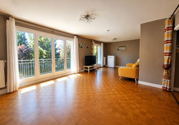 EXCLUSIVITE ERA !  Appartement T4 - Joue Les Tours