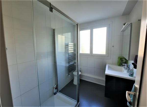 EXCLUSIVITE ERA !  Appartement T4 - Joue Les Tours
