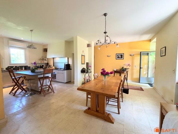 Maison Avignon 227m2 sur 5600m2 de terrain