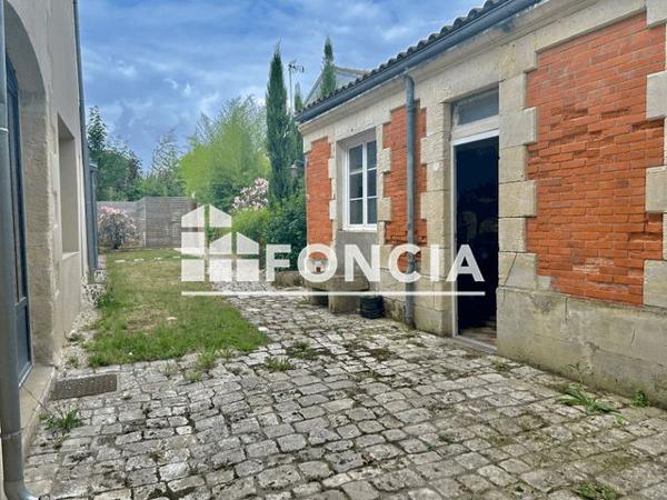 À vendre Appartement 4 pièces 104.35 m² - Rochefort 17300