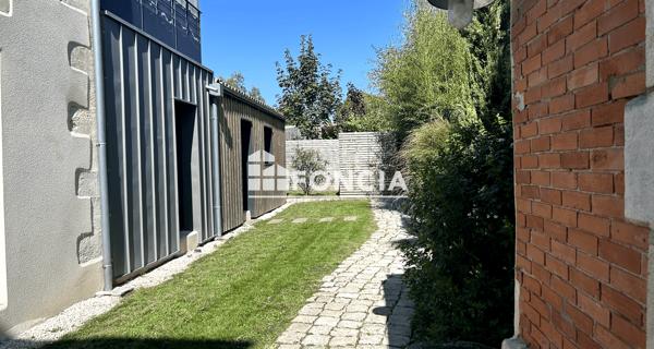À vendre Appartement 4 pièces 104.35 m² - Rochefort 17300
