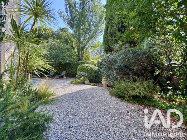 Maison à vendre 7 pièces 155 m² Nîmes