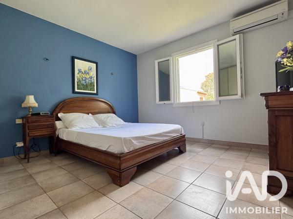 Maison à vendre 7 pièces 155 m² Nîmes