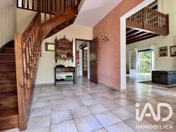 Maison à vendre 7 pièces 155 m² Nîmes