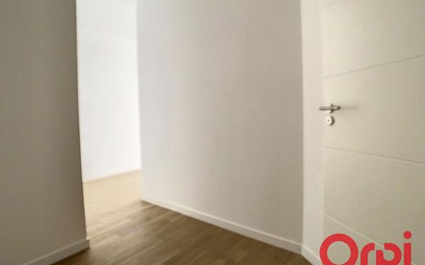 Appartement à louer    1 pièce • 46,33 m2 Châtenay-Malabry