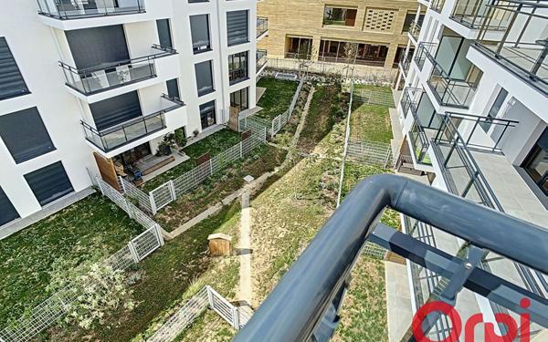 Appartement à louer    1 pièce • 46,33 m2 Châtenay-Malabry