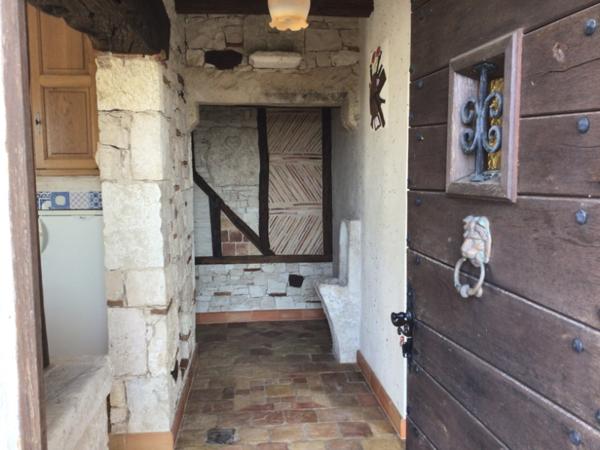 Maison en pierre à la campagne 15 minutes Bergerac et 10 minutes Issigeac.