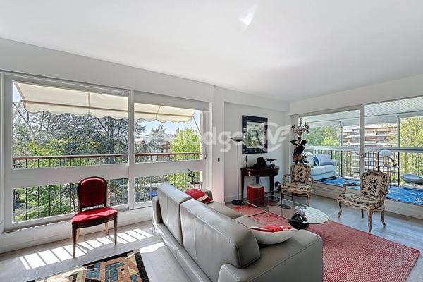 Appartement à vendre 2 pièces de 60 m² à Le Chesnay-Rocquencourt