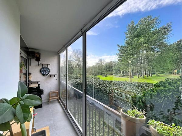 Appartement Saint Herblain quartier Bernardière à Saint-Herblain - 2/3 chambres - Loggia - Place de parking