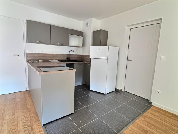 LIMITE CLERMONT/CHAM T2 DS RESID NEUVE