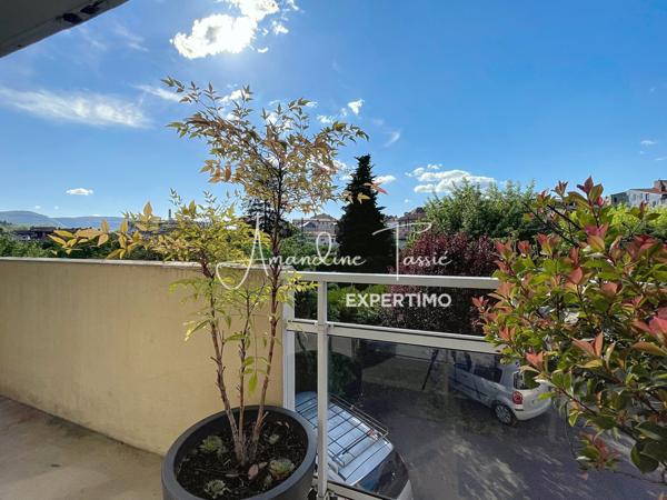 Millau (12100) À vendre – Appartement lumineux avec balcons et cave – Résidence des Causses