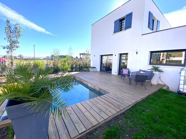 Maison T5 récente de 135m² sur 305m² de terrain