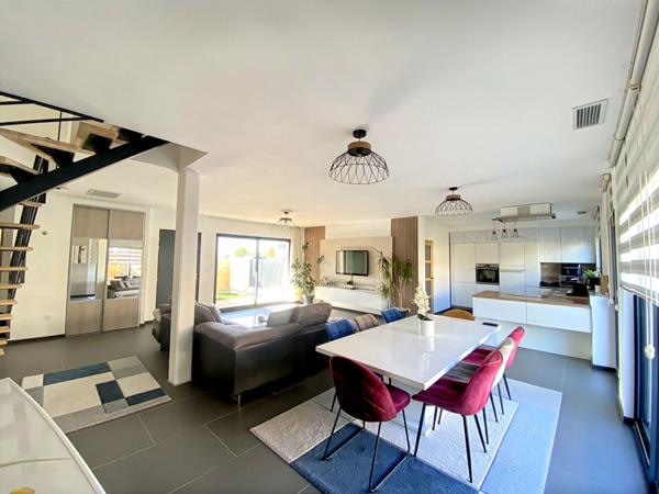 Maison T5 récente de 135m² sur 305m² de terrain