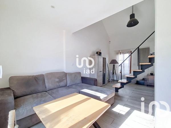 Maison de village 2 pièces de 42 m² à Neufchâtel-en-Bray (76270)