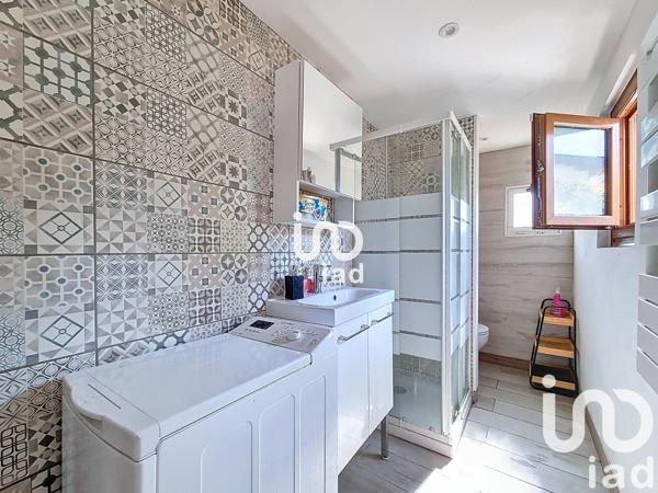 Maison de village 2 pièces de 42 m² à Neufchâtel-en-Bray (76270)