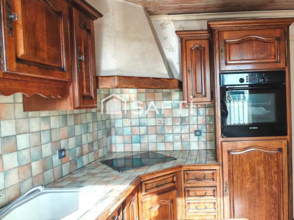 Grand pavillon individuel avec jardin