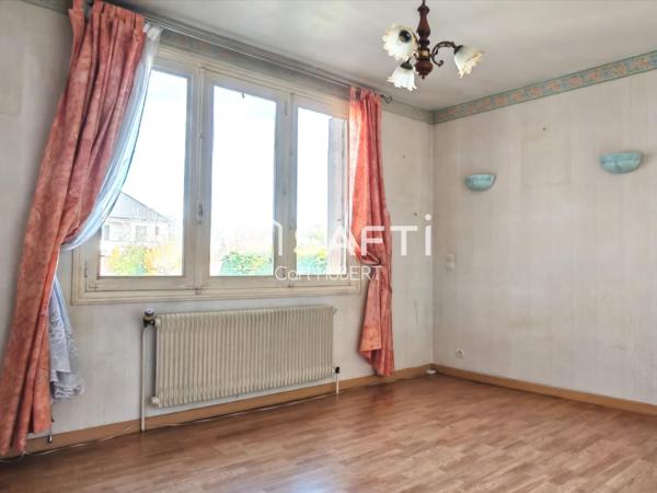 Grand pavillon individuel avec jardin