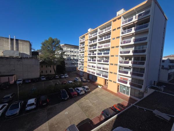 Dpt Gard (30), à vendre ALES appartement 72 m² dans résidence sécurisée secteur Centr'Ales.
