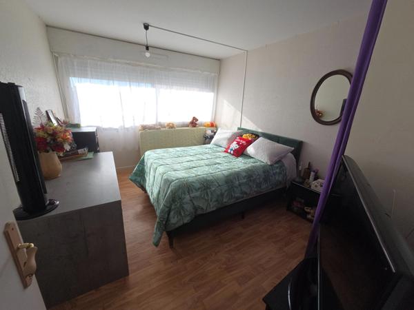 Dpt Gard (30), à vendre ALES appartement 72 m² dans résidence sécurisée secteur Centr'Ales.