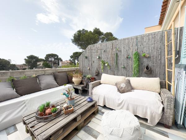 Saint-Raphaël (83700) T3 duplex terrasse piscine proche mer Saint-Raphaël