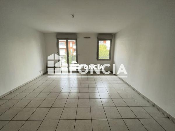 Location Appartement 3 pièces 62.5 m² - 64 BOULEVARD SILVIO TRENTIN Toulouse 31200