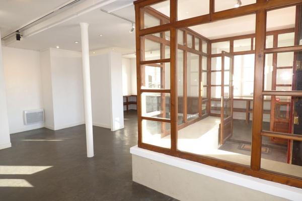 Local commercial Saint Jean De Luz d'environ 50 m2